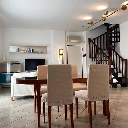 Apartman Lussuoso Attico Ceccarini